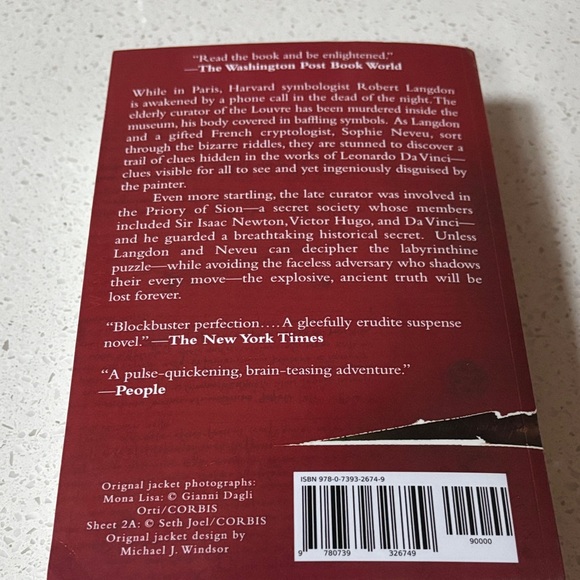 The Da Vinci Code Book by Dan Brown - Picture 3 of 3